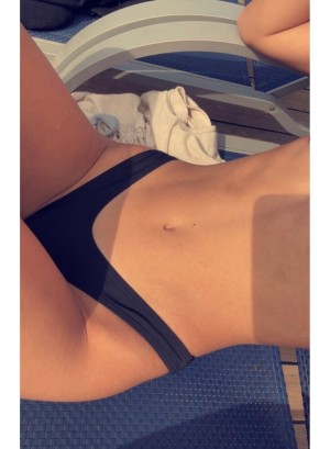 Offbrandbrabie Photo #152