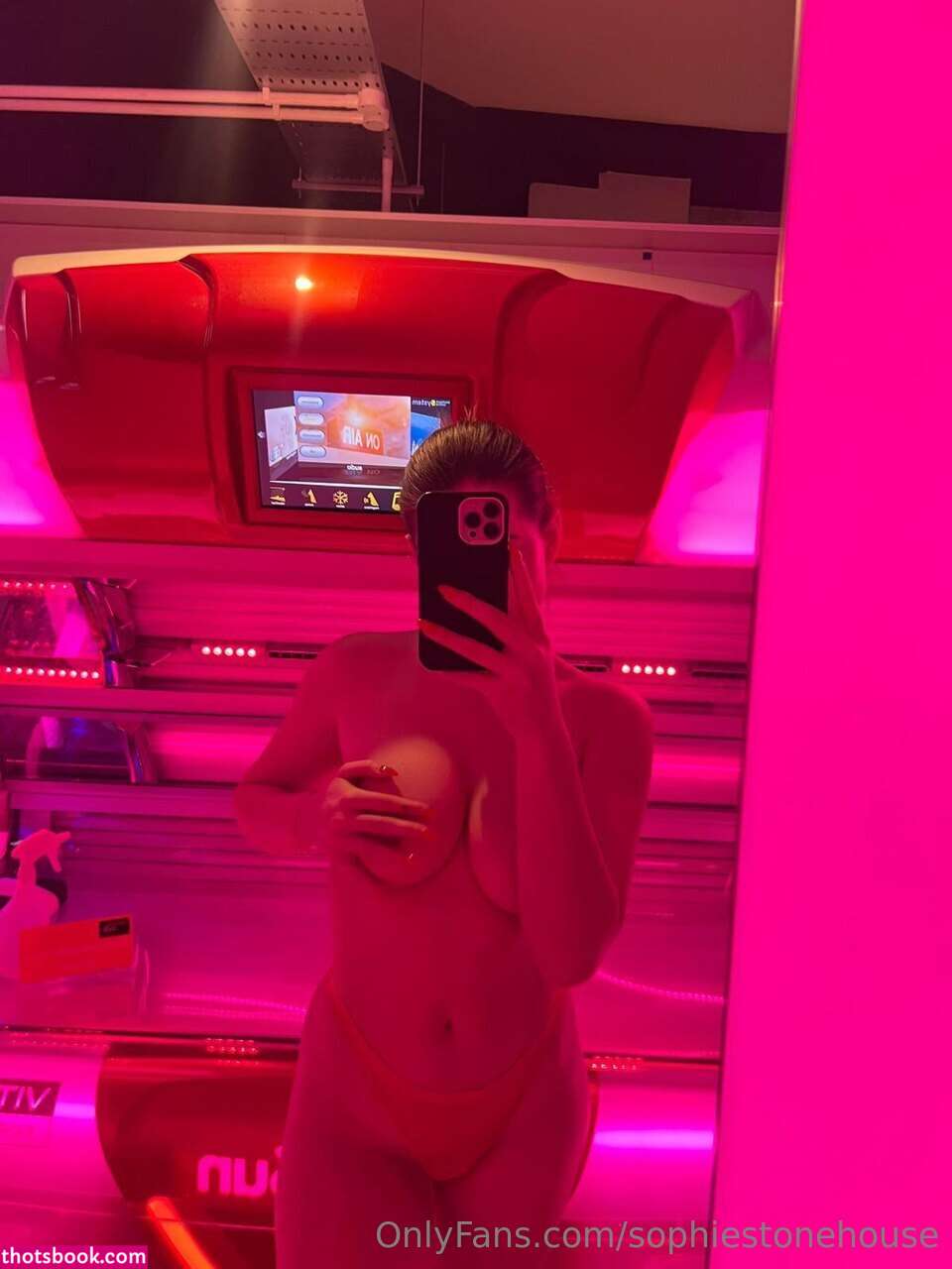 Sophie Stonehouse Photo #111