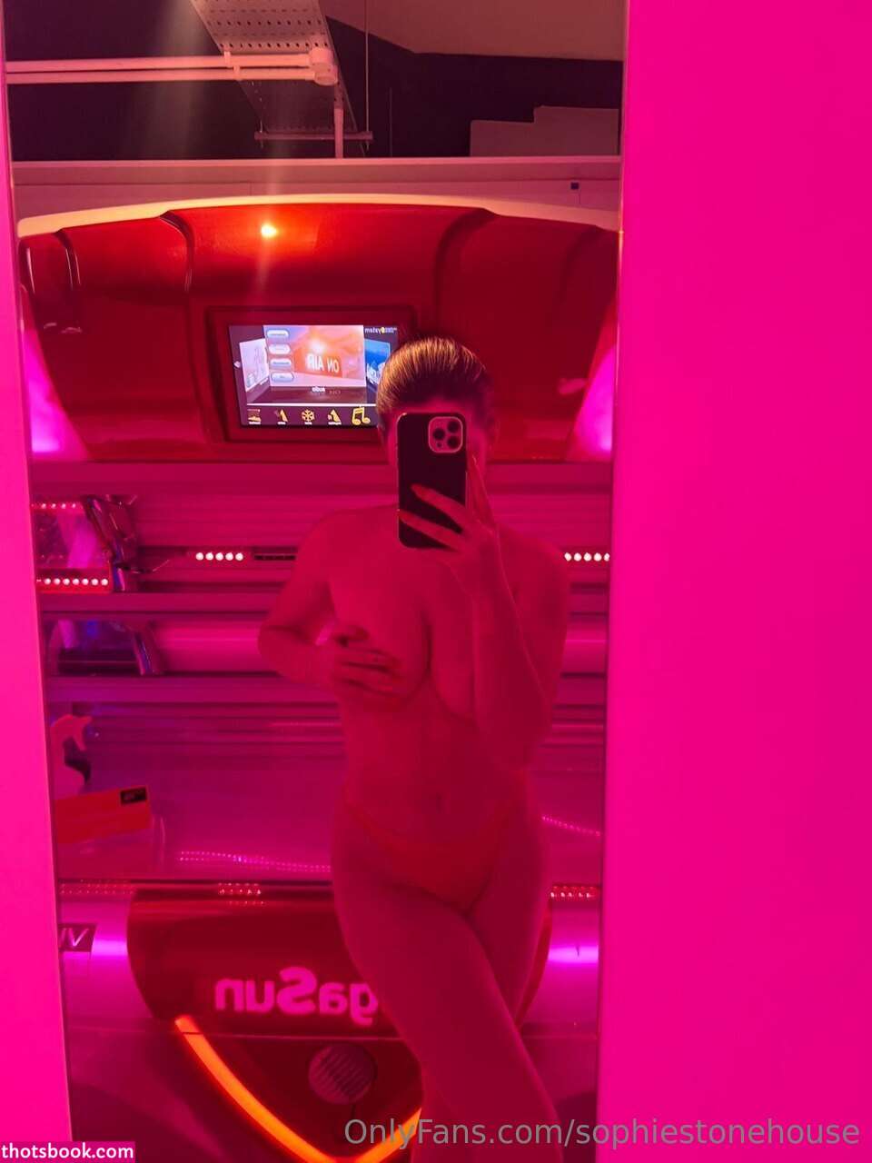 Sophie Stonehouse Photo #113