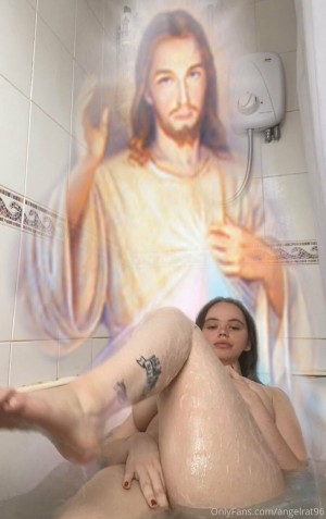 Angelrat96 Photo #21