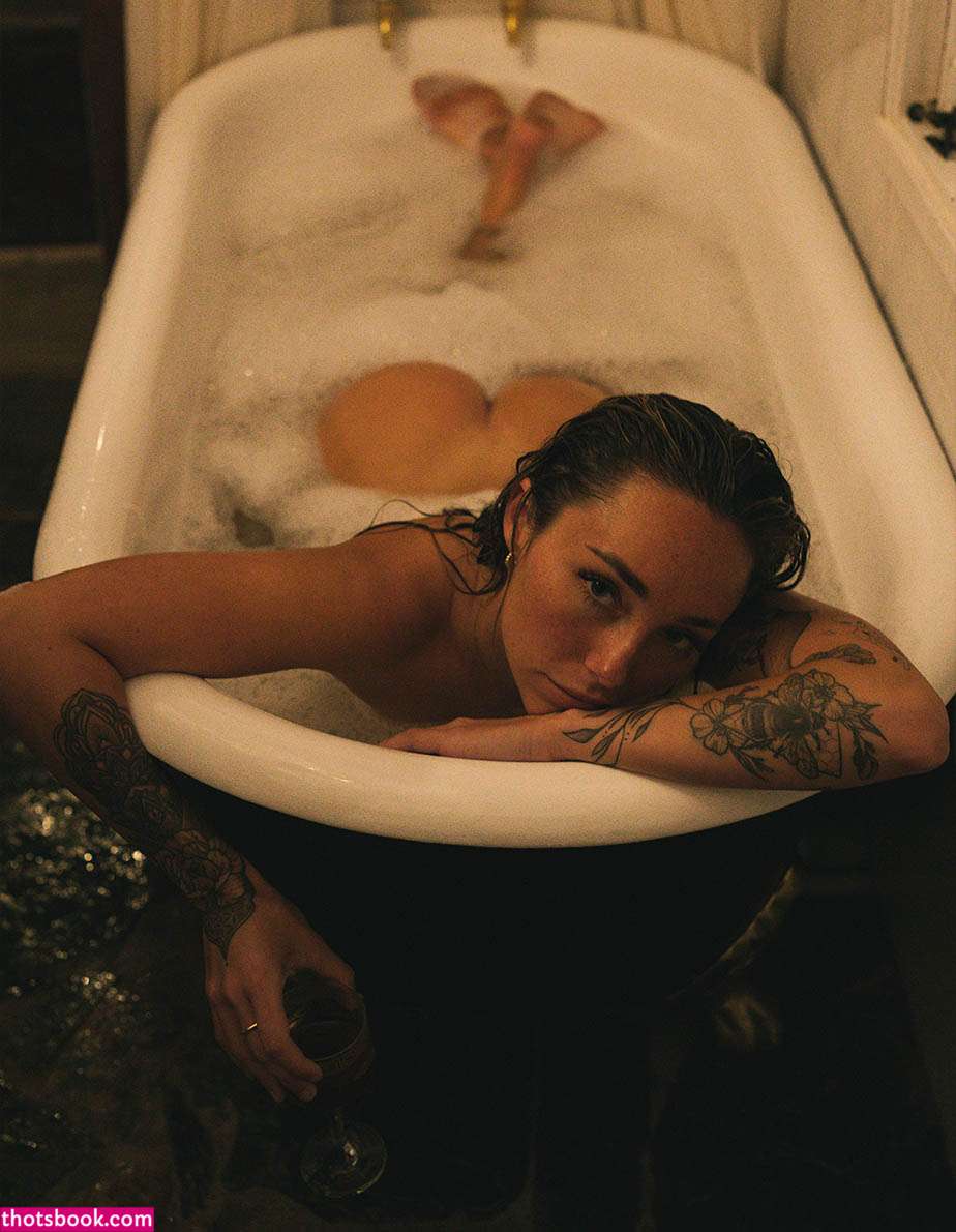 Maddie Neville Photo #120