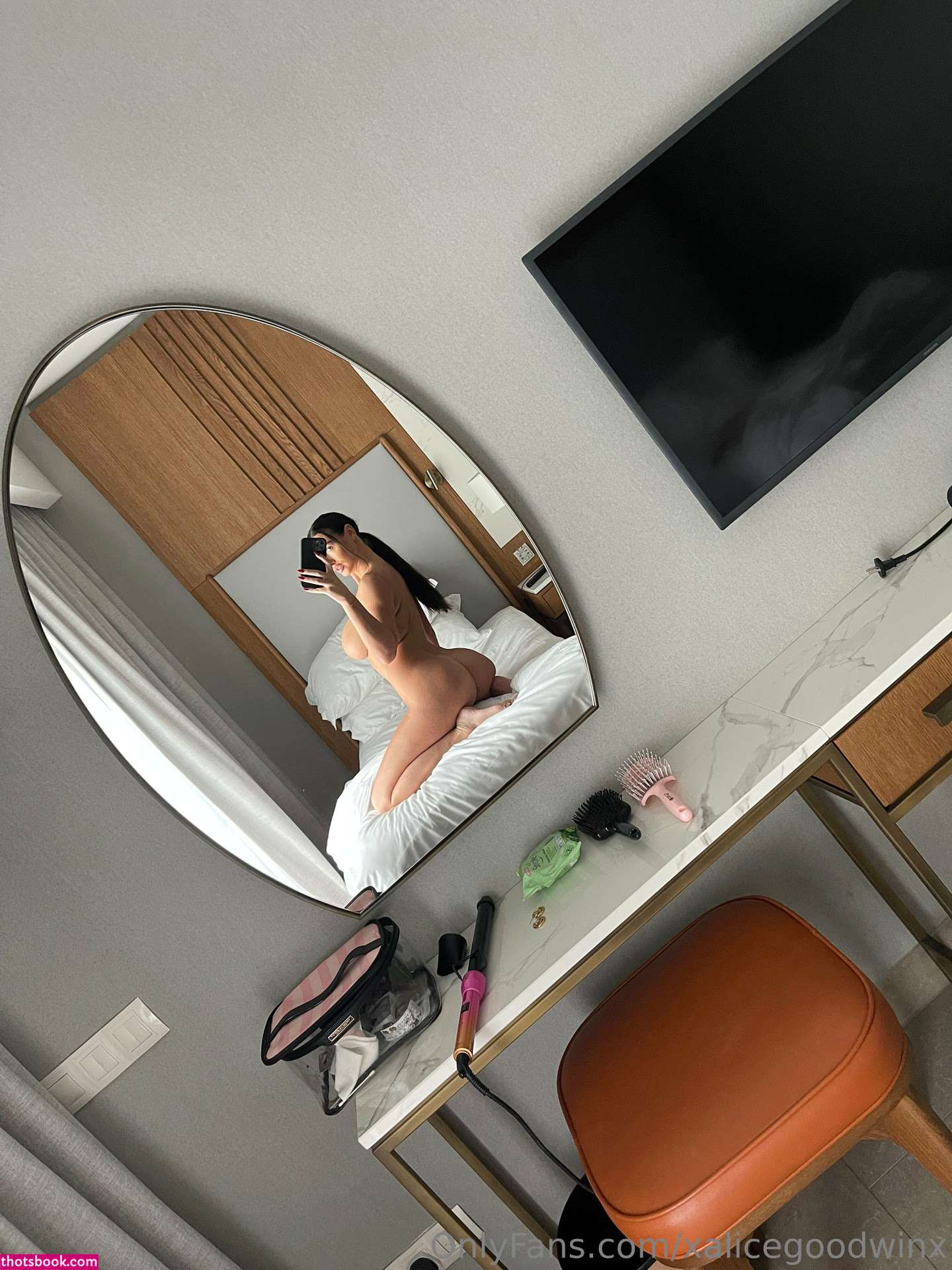 Alice Goodwin Photo #326