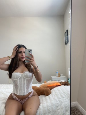 Angela Alvarez Photo #171