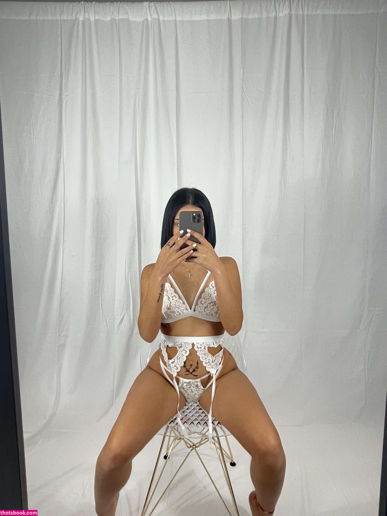 Angela Alvarez Photo #252