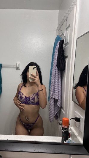 Angela Alvarez Photo #260