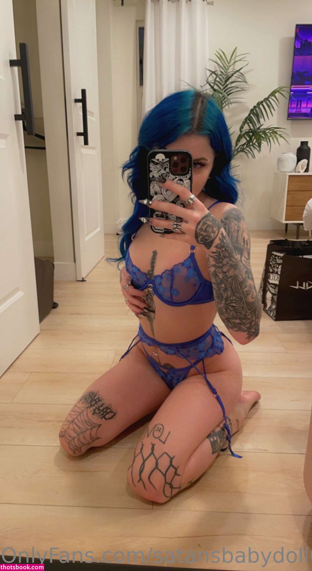 Justine Schiavone Photo #63