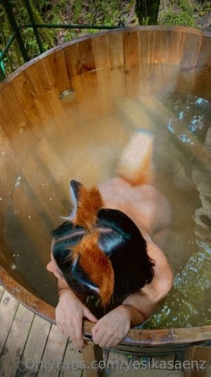 Yesikasaenz Photo #11