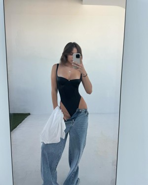 Lola Juarez Photo #191