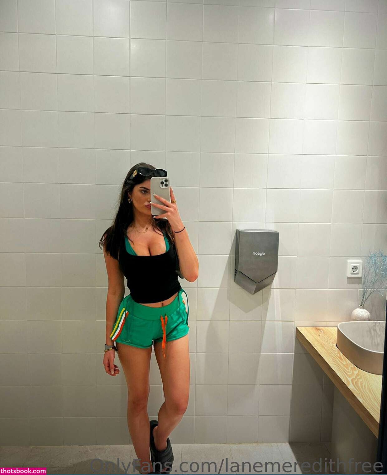 Lane Meredith Photo #108