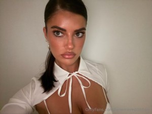 Lane Meredith Photo #157