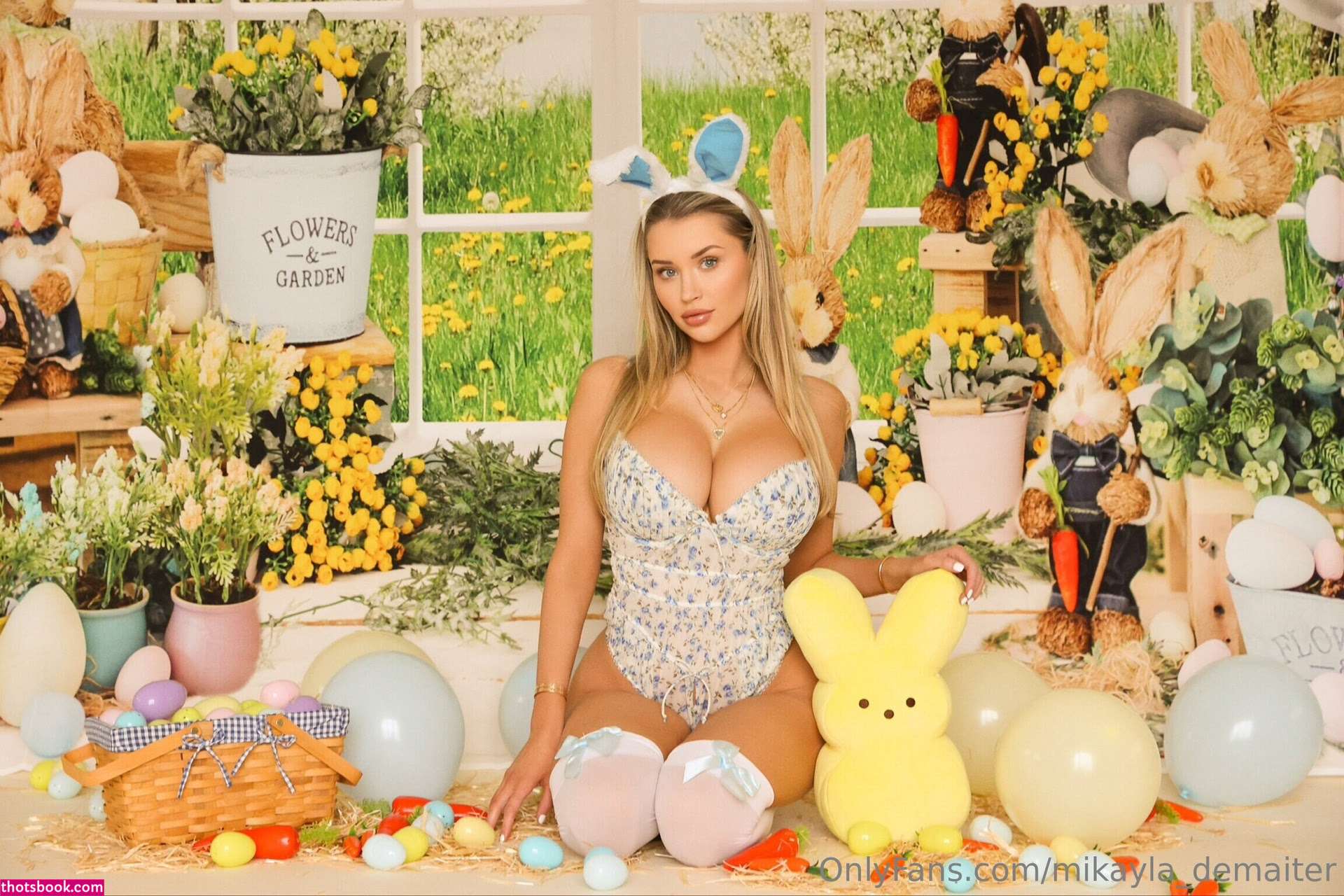 Mikayla Demaiter Photo #777