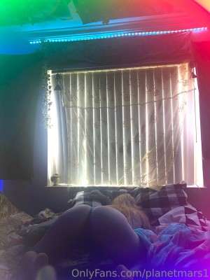 Kali Molzon Photo #14