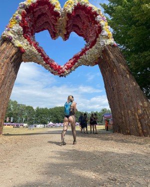 Kali Molzon Photo #22