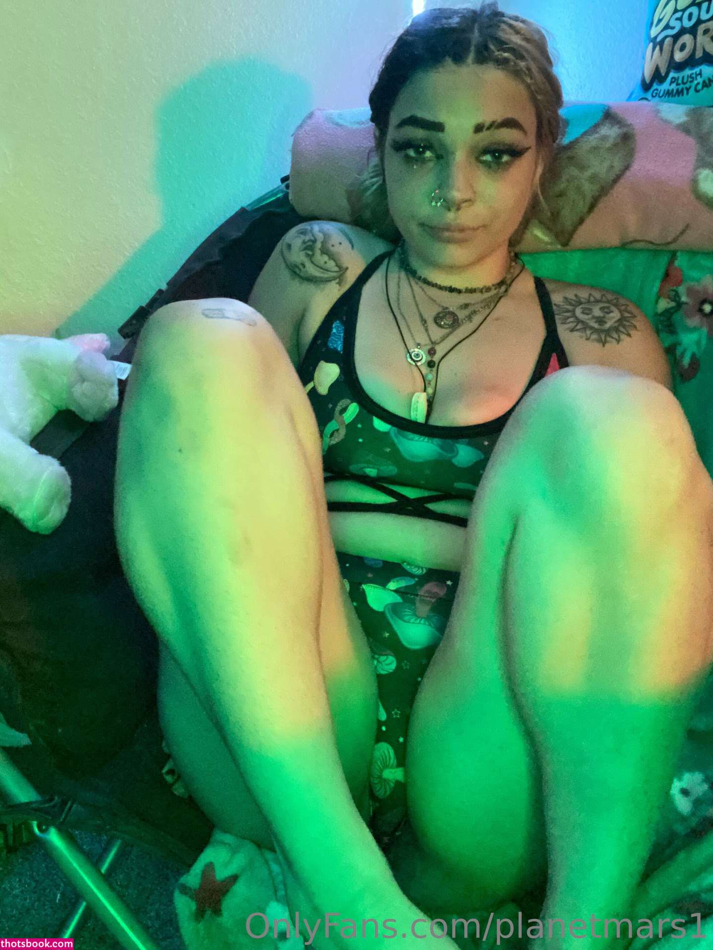 Kali Molzon Photo #27