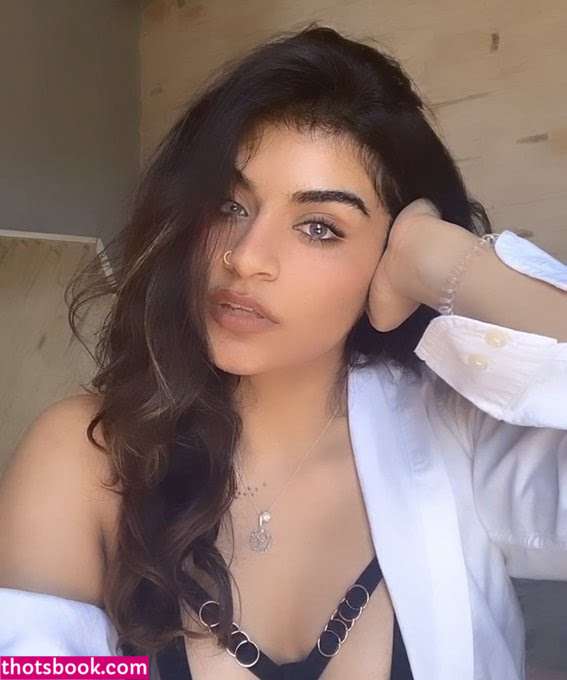 Serenaacharya Photo #38