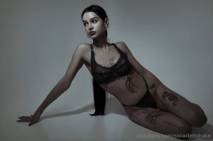 sscarlettdrake Photo #1