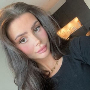 itsmollyofficial Photo #10