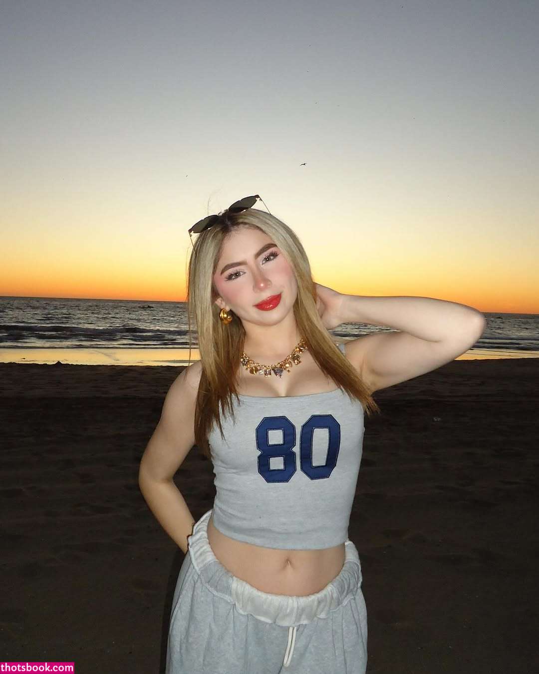 Karen Torres Photo #9