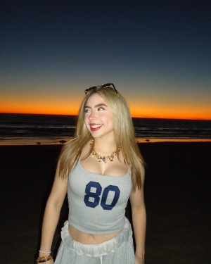 Karen Torres Photo #13