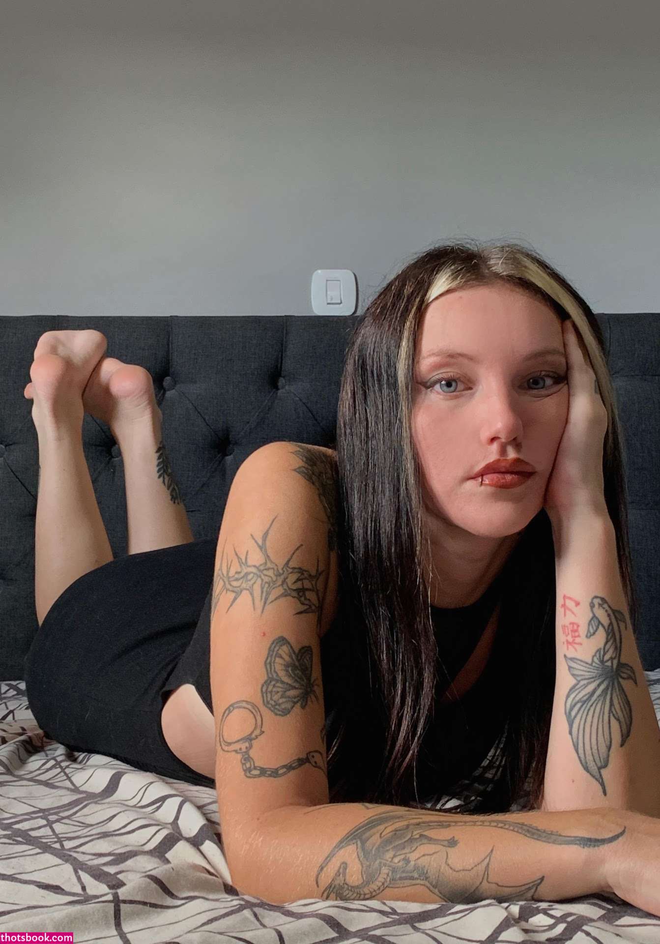 Sharonfox03 Photo #1