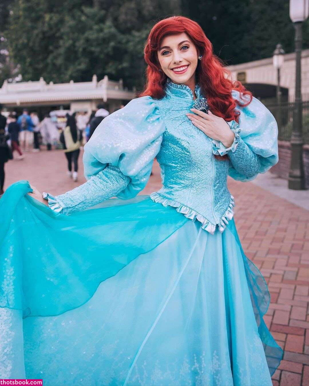 Alexandraqnin Photo #41