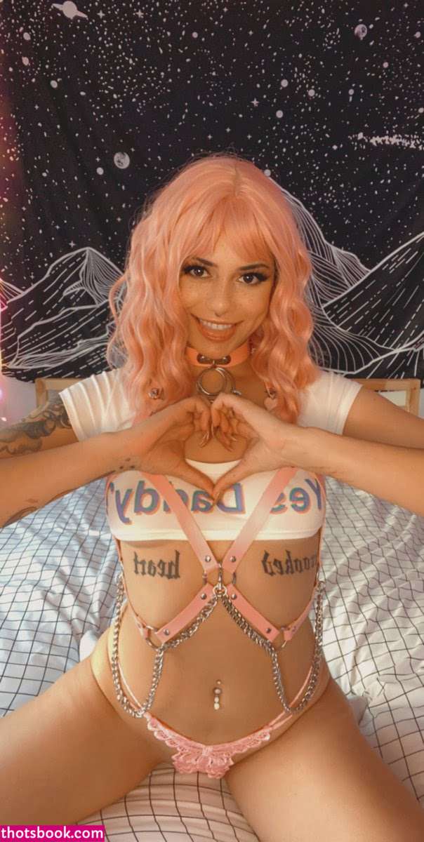 Ne0nprincess Photo #99