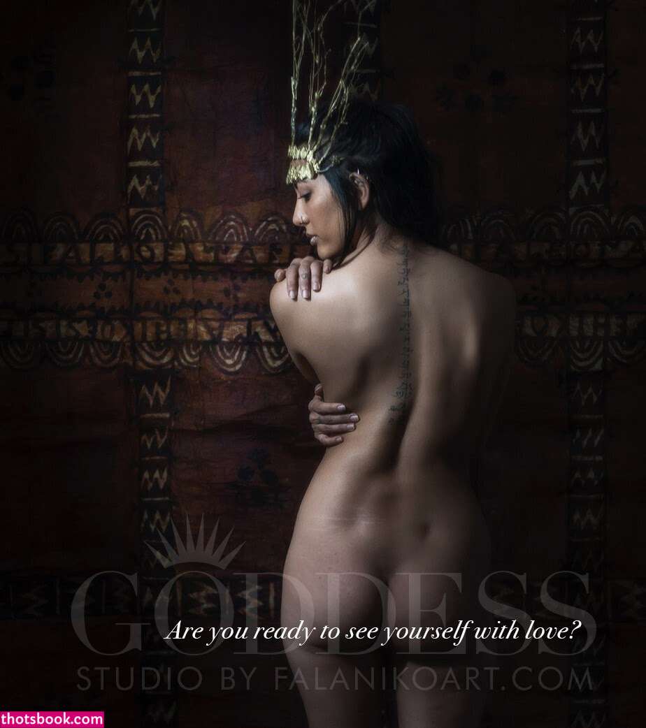 charlenaishani Photo #6