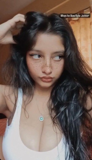 Rashi Singh Post #5