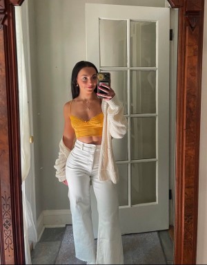 Ava Axelrod Photo #7