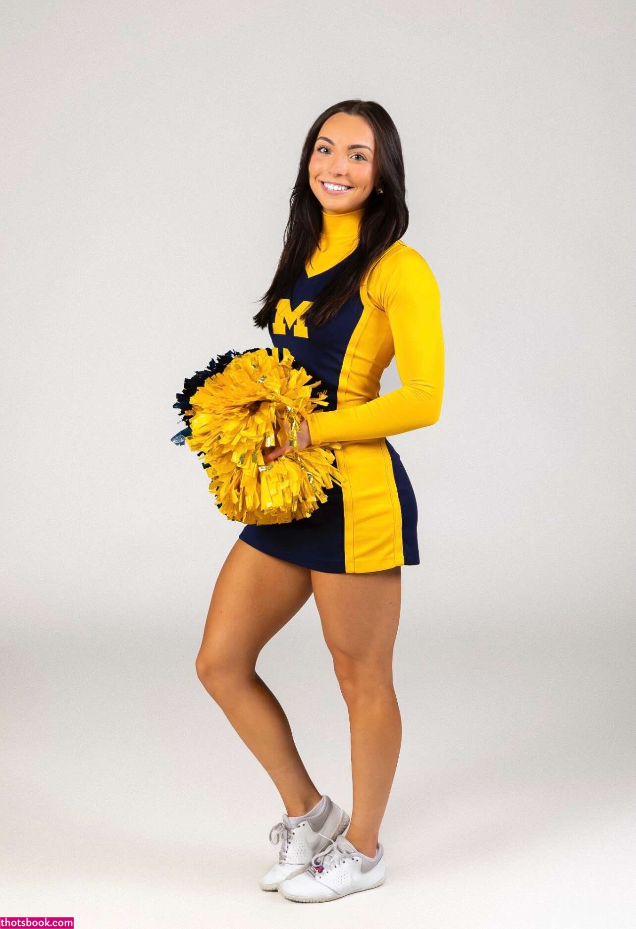 Ava Axelrod Photo #21