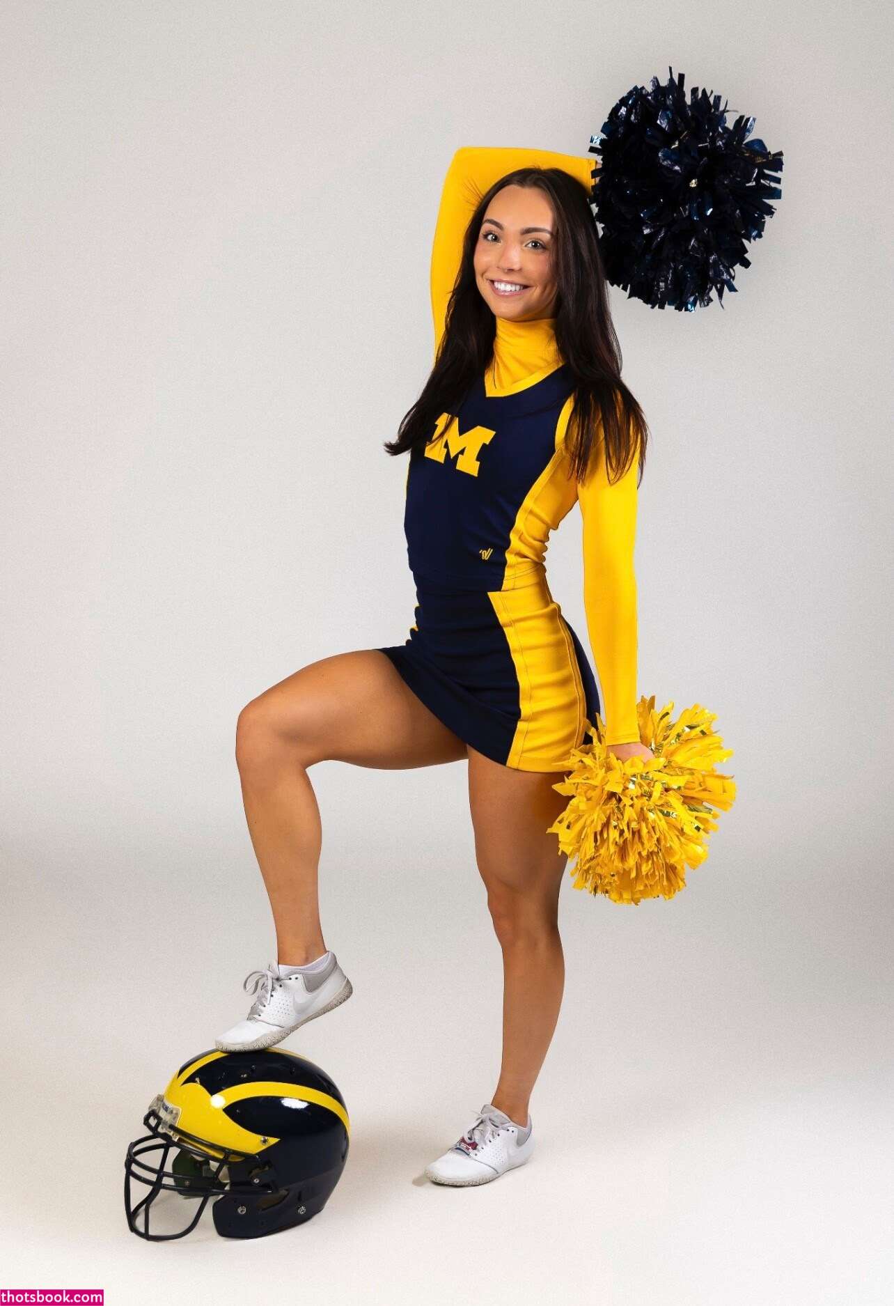 Ava Axelrod Photo #22