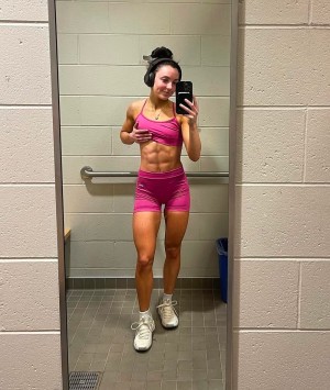 Ava Axelrod Photo #30