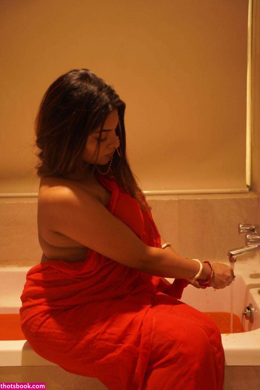 Chandrika Desai Photo #8