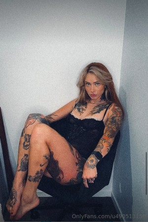 Emma Olofsson Photo #15