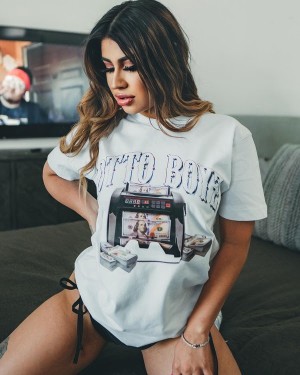 Mila Milkshake Photo #21