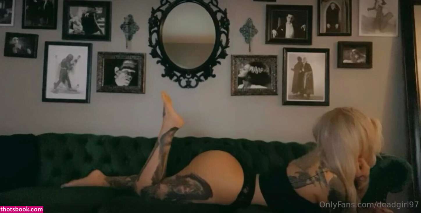 Screamqueen68 Photo #10