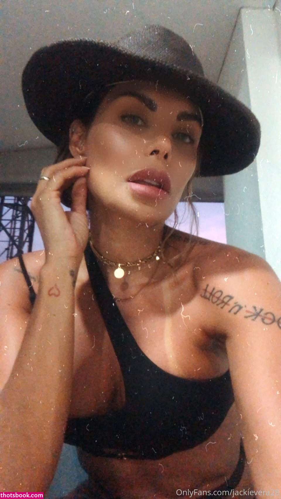 Jackie Vera Photo #33