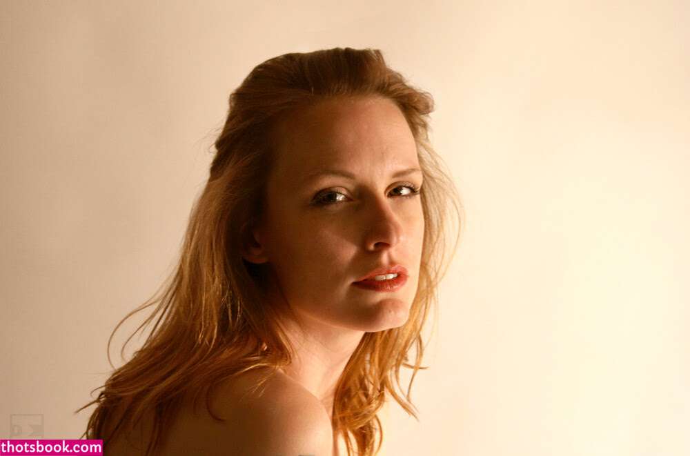 Carly Erin O Neil Photo #23