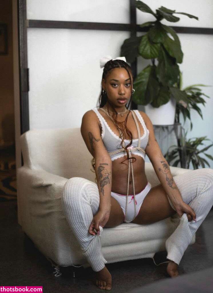 Shiksababy Photo #22