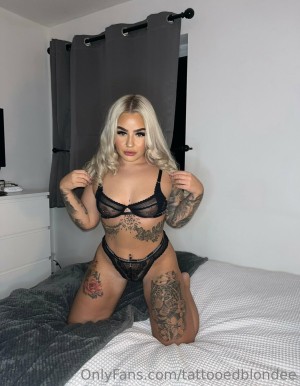 tattooedblondee Photo #7