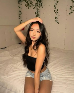 Daisy Chang Photo #21