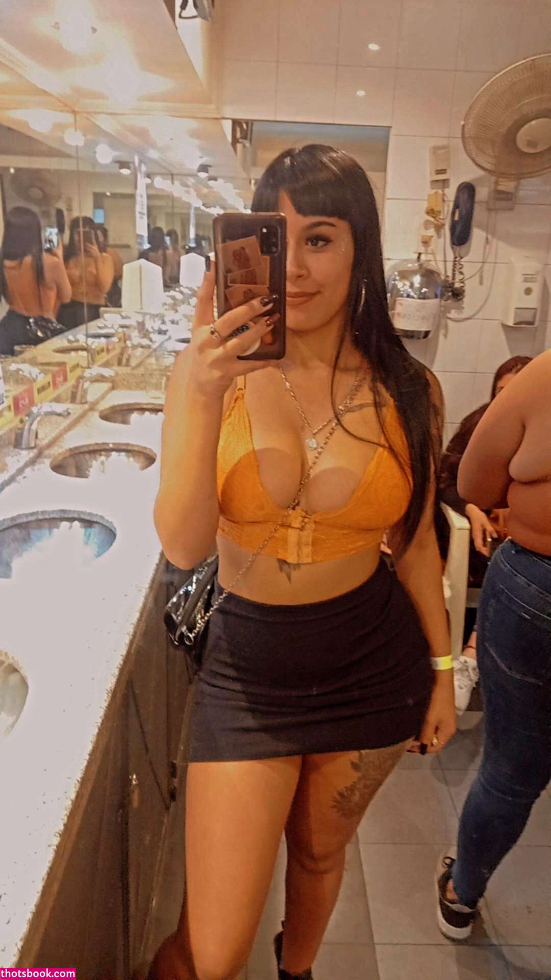 Geminianaa00 Photo #1