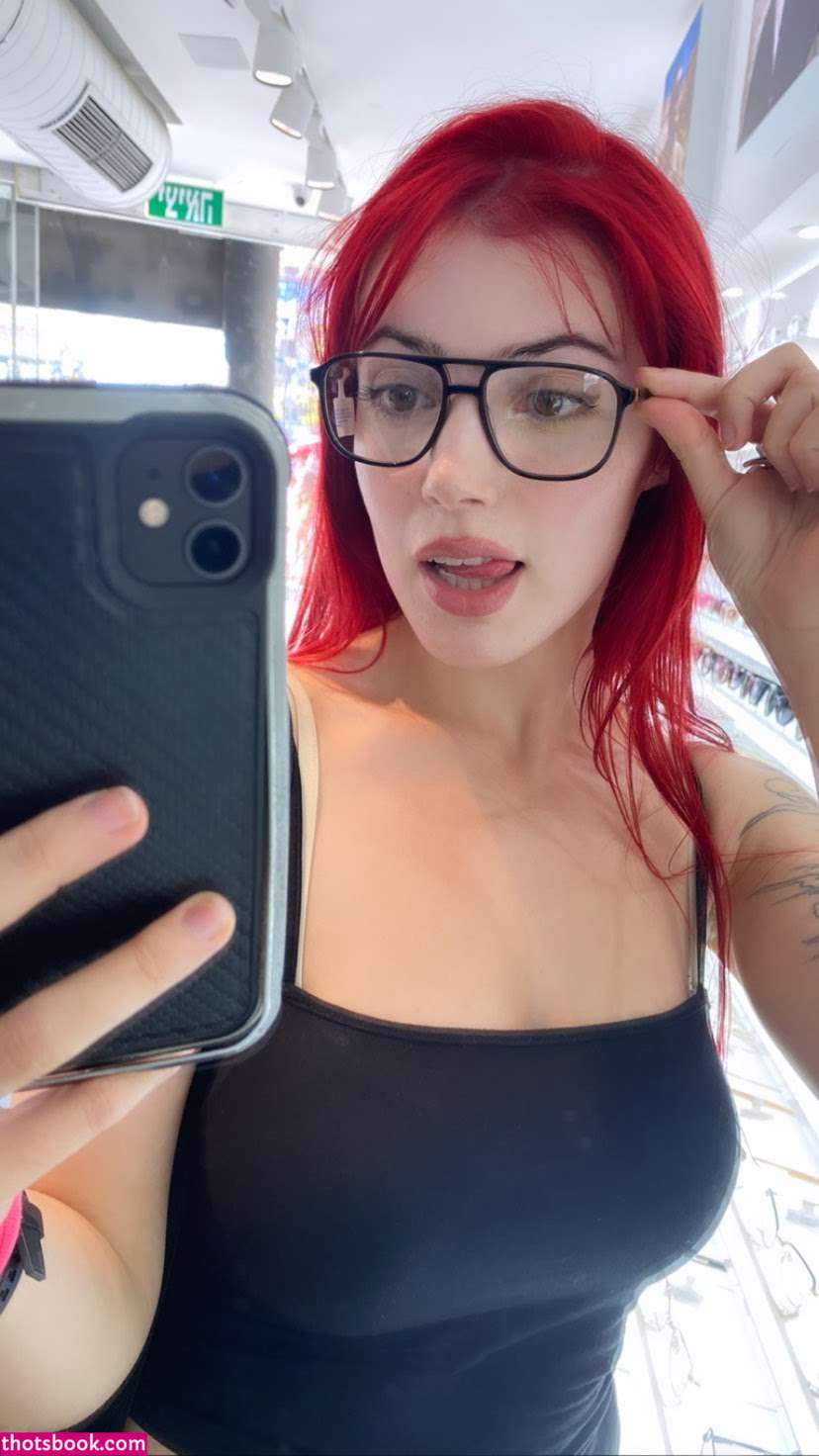 iamsolomonica Photo #2