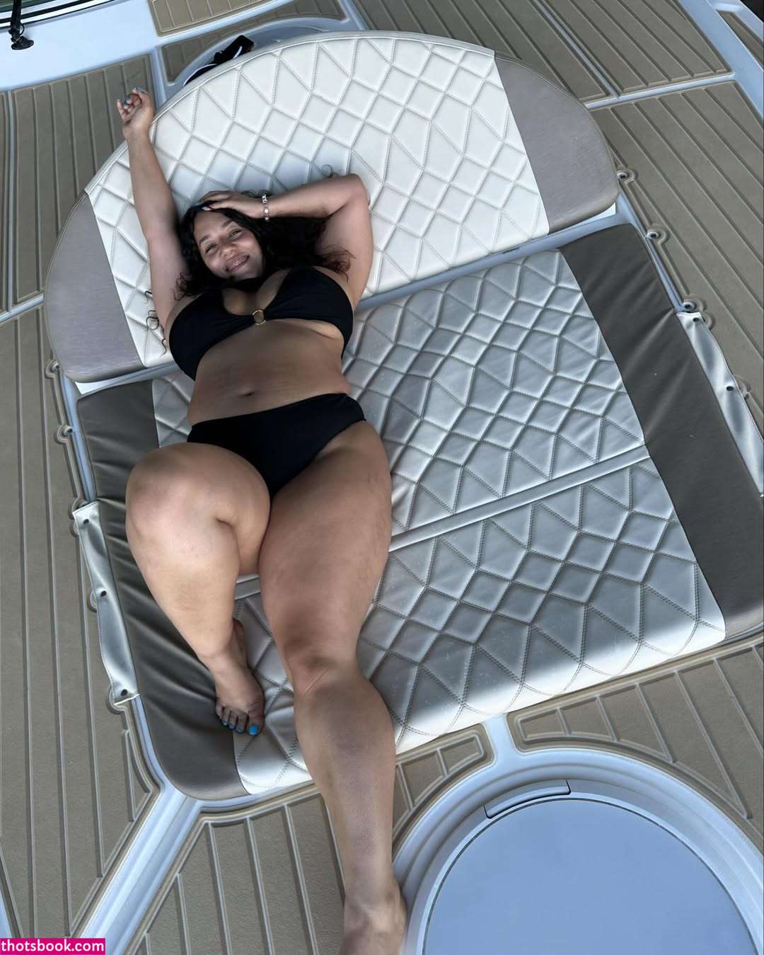 Cassandra Nicole Photo #18