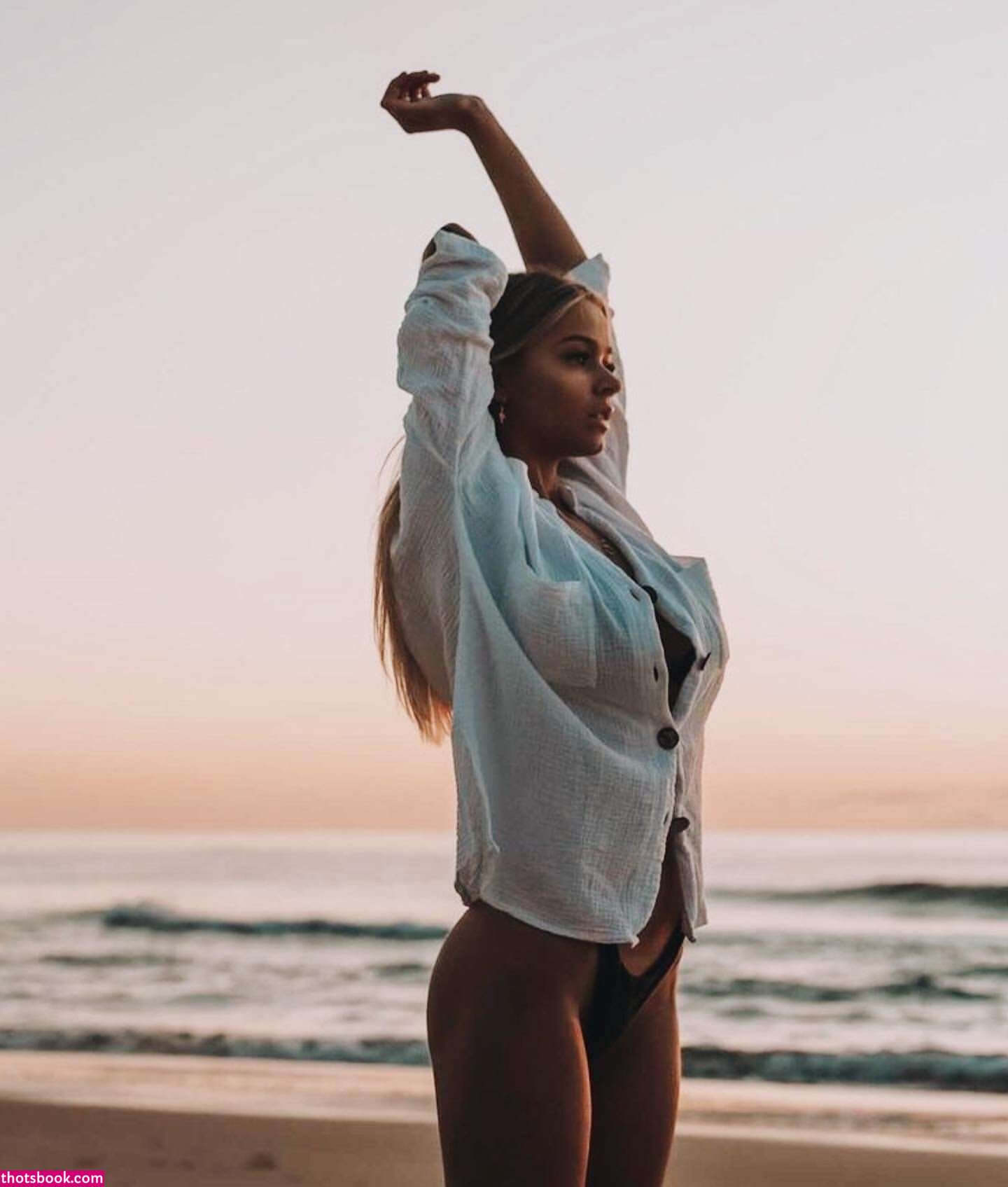 Chloe Campbell Photo #33