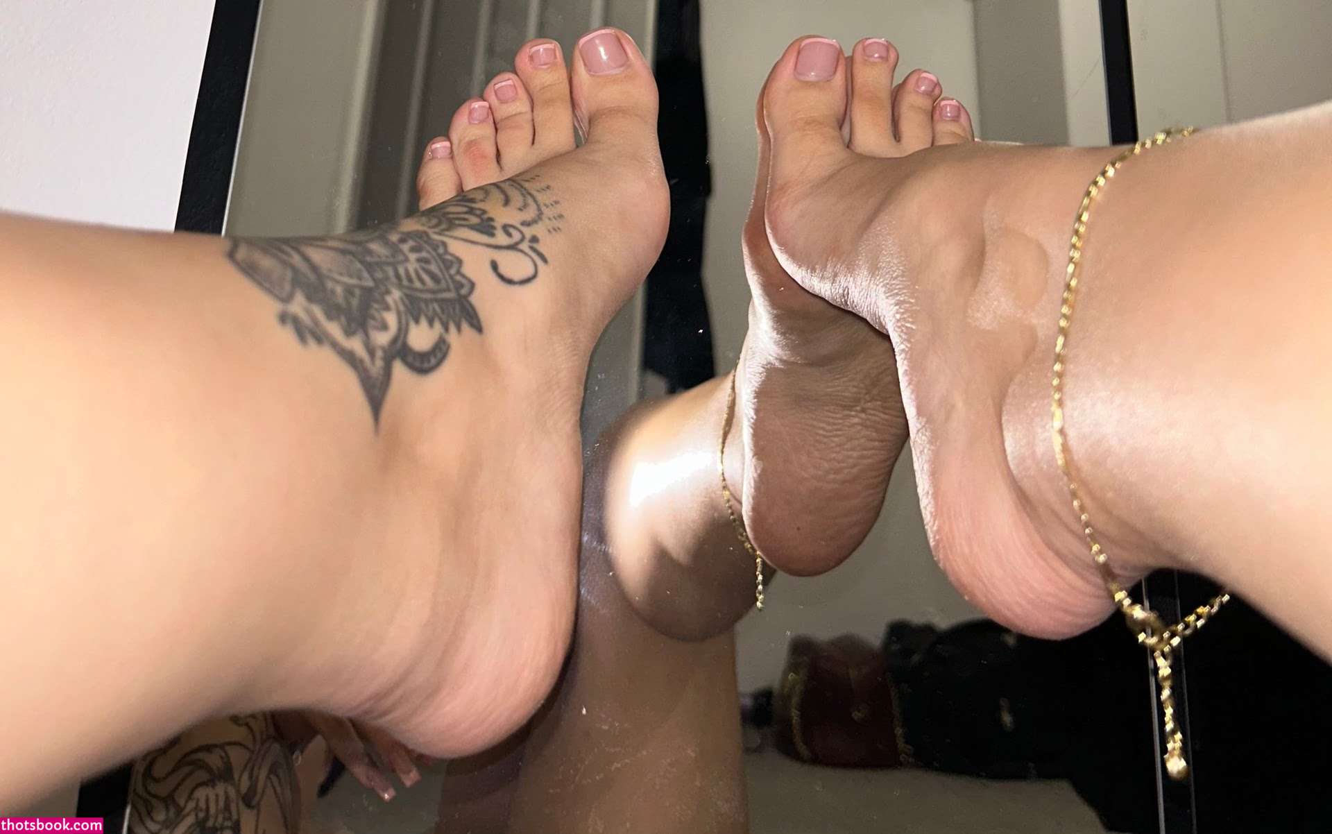 lithuanianprincess69 Photo #20