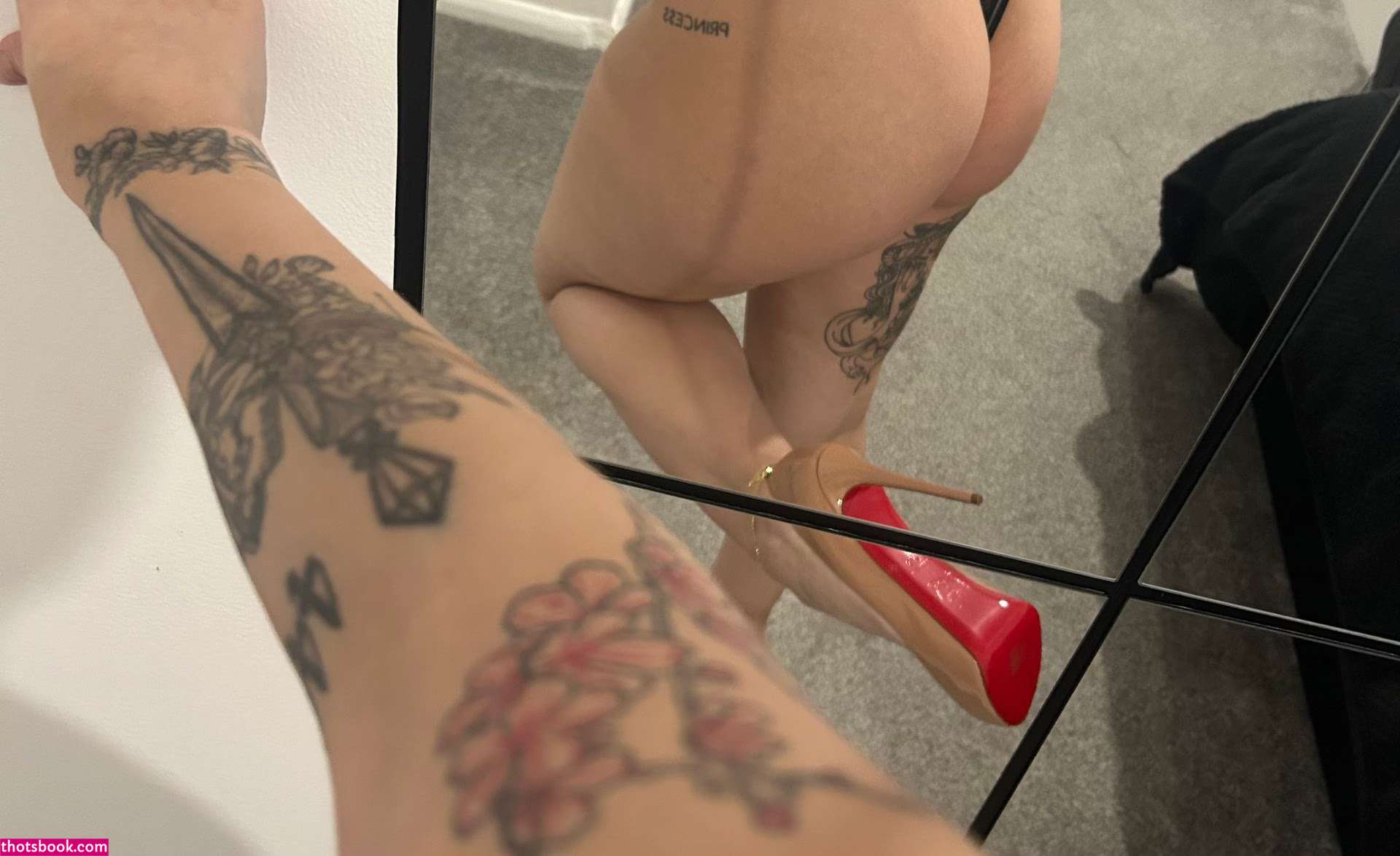 lithuanianprincess69 Photo #24