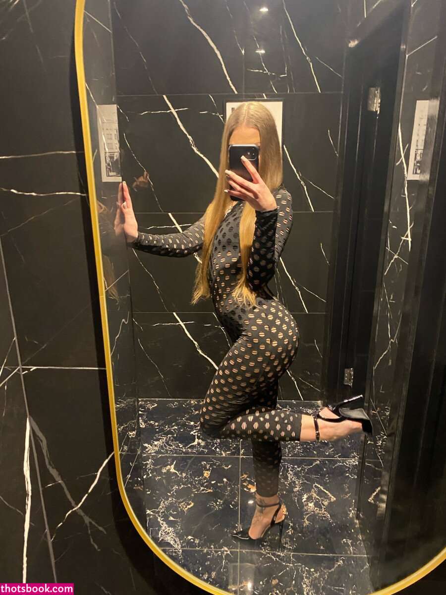 lithuanianprincess69 Photo #33