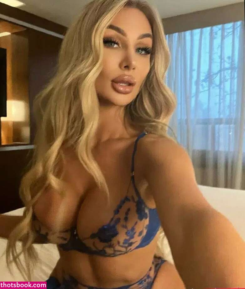 Missnicusia Photo #26