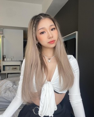 Anastasia Tong Photo #6